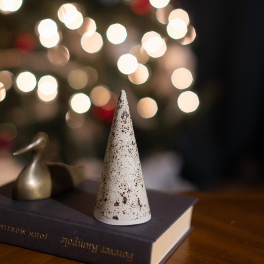 Medium Tree in Speckled White