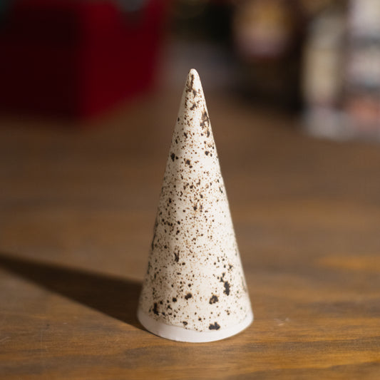 Medium Tree in Speckled White