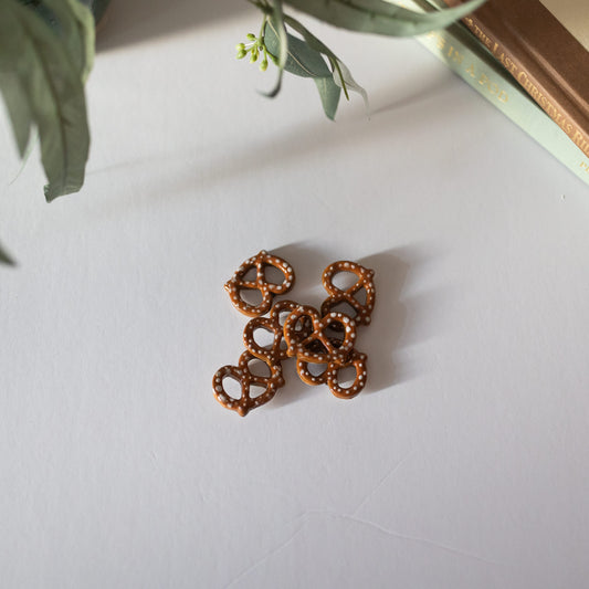 Pretzel Ceramic Magnet