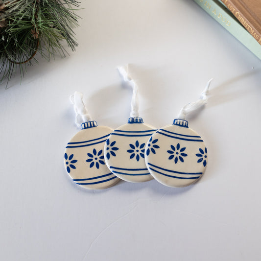 Vintage Pattern Ornament #1