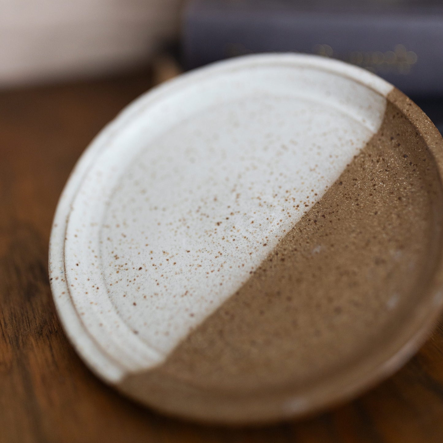 Trinket Dish in Two Tone Speckled White