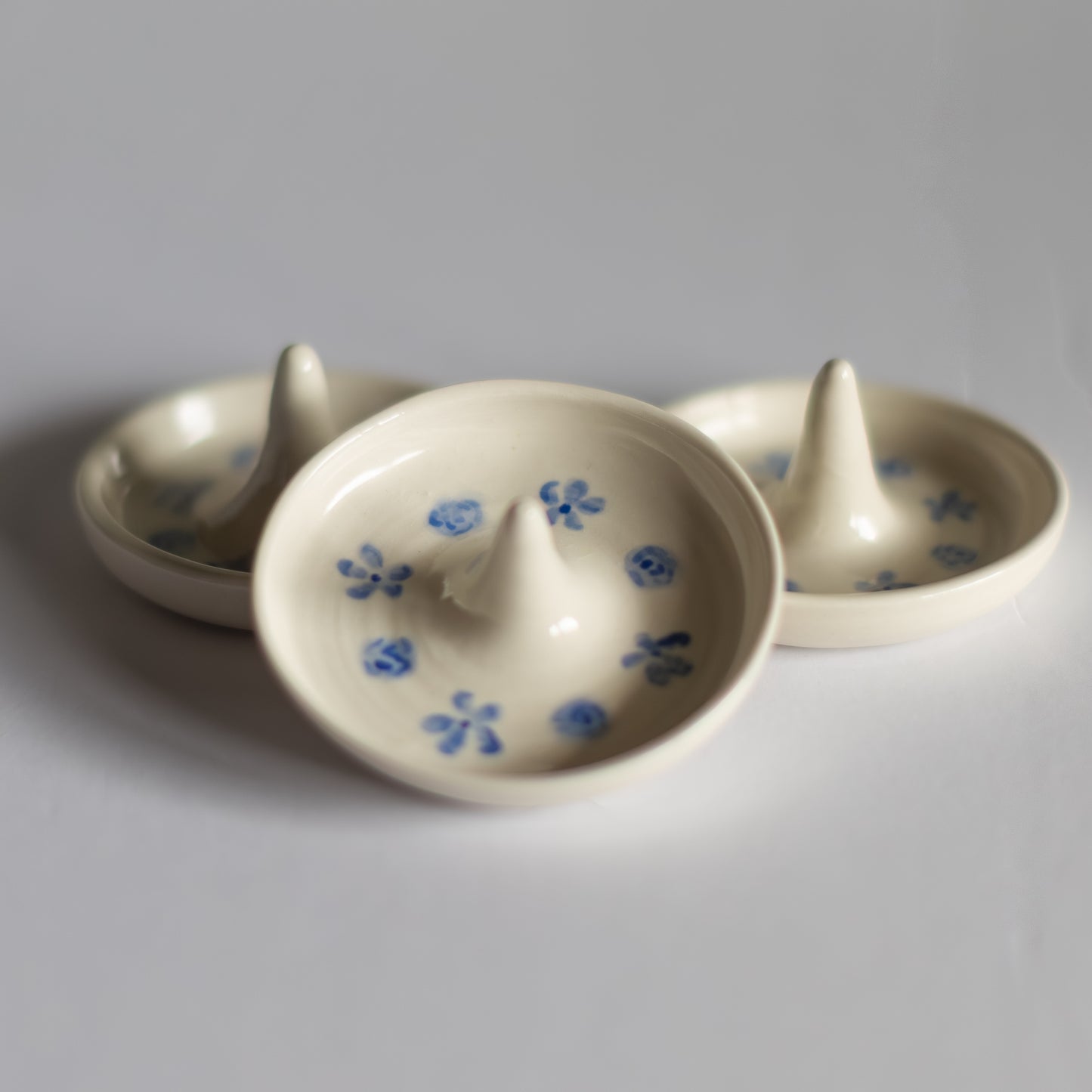 Scattered Floral Porcelain Ring Dish